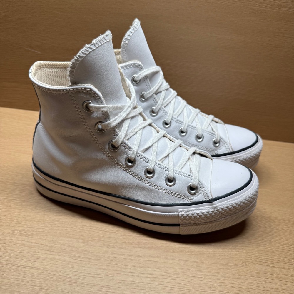 Converse Chuck Taylor All Star Platform High Top White Leather Sneakers Women‎ 7